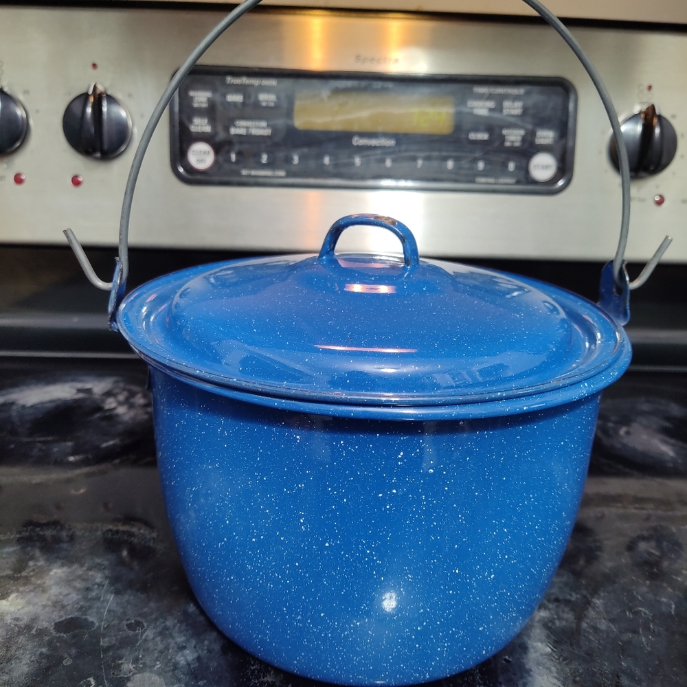 - Vintage Enable Camping Pot